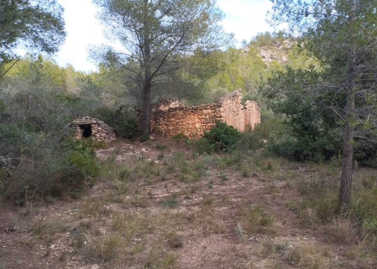 Casa rural aïllada a Benifallet – 8ha de natura